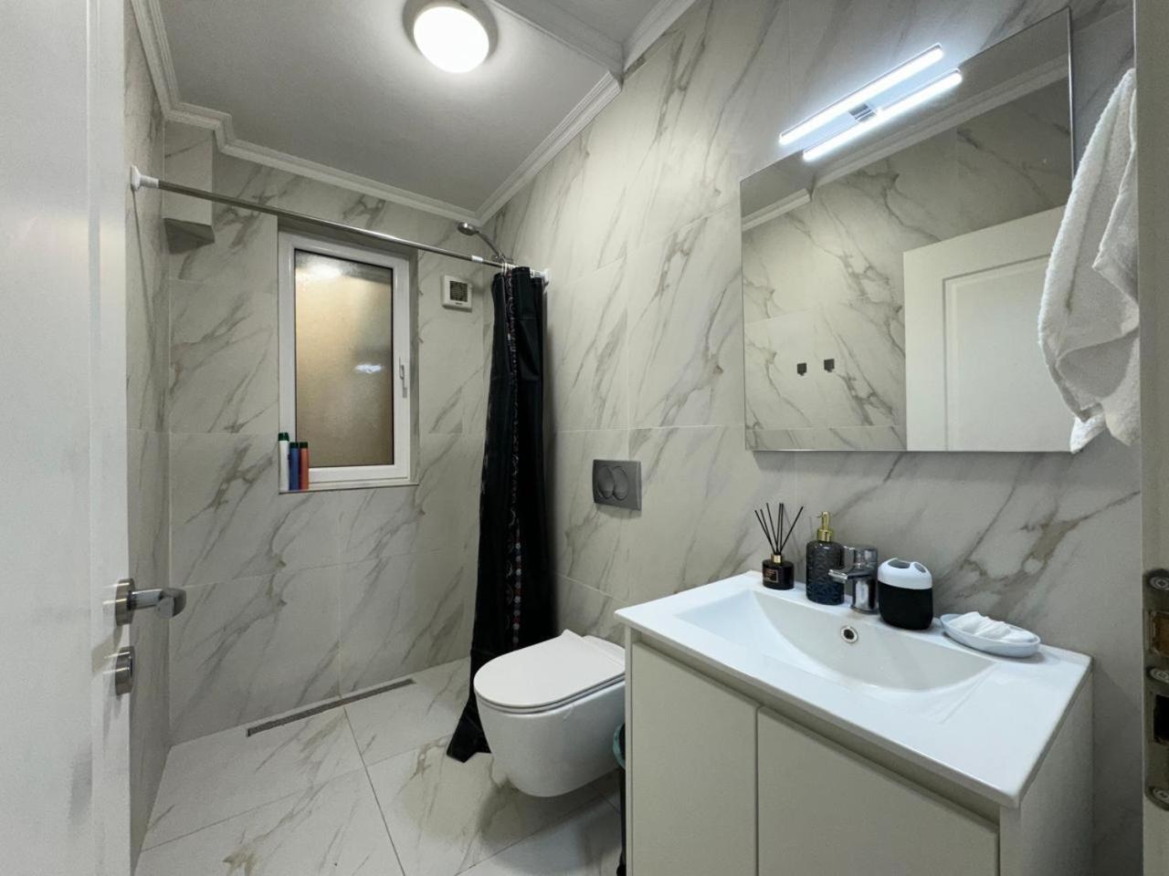 Center Luxury Rooms Tiranë Luaran gambar